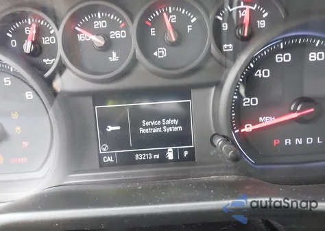 2020 Chevrolet Silverado 1500 2Wd Short Bed Custom z USA, uszkodzony, nr VIN 3GCPWBEH8LG135217